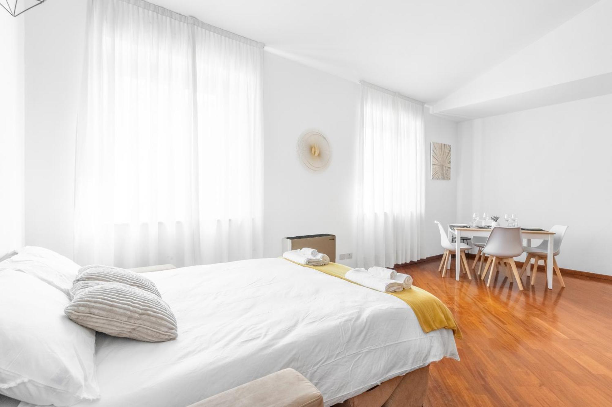 Central Luxurious Apartment Duomo A/C-Wi-Fi Free Milano Eksteriør billede